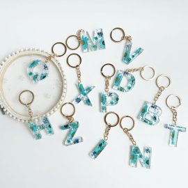 Custom flower jewelry resin daisy keychain for women