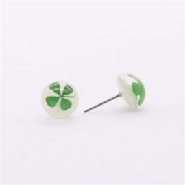 resin flower green color stud four leaf clover earrings