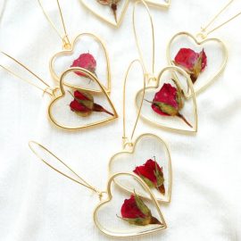 Heart shape big size gold rose earrings