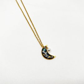 Gold color fashion jewelry moon necklace