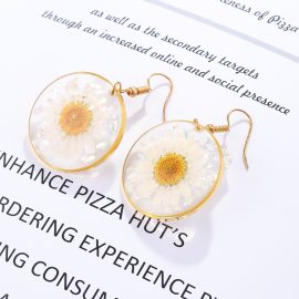 Handmade real daisy flower dangle drop earrings