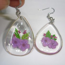 Big size forget me not resin dry flower earrings