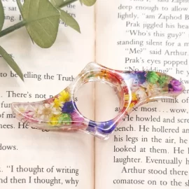 Mix style dry real flower resin custom bookmark for book