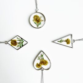 Hot selling christmas flower jewelry resin necklaces