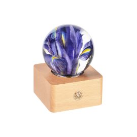 New design wholesale resin iris flower ornaments