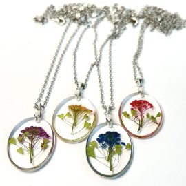 Sweet pressed flower jewelry pendant resin women crystal necklaces