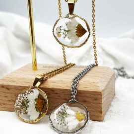 18k gold plated handmade dry flower resin necklaces