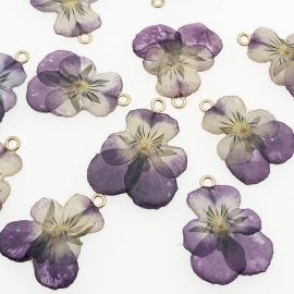 Luxury resin pansy charms for necklaces and earrings