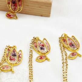 Tulip shape mixed different flower patal resin fashion necklaces